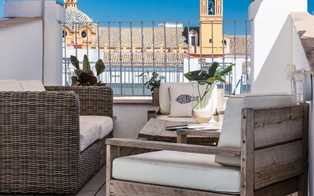 Puerta Catedral Art Gallery