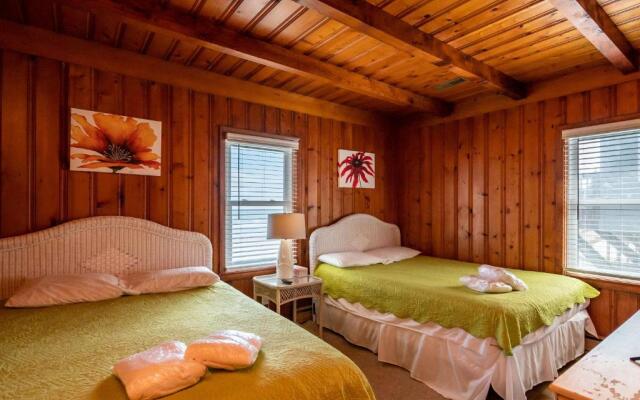 Lowe Tide by Oak Island Accommodations