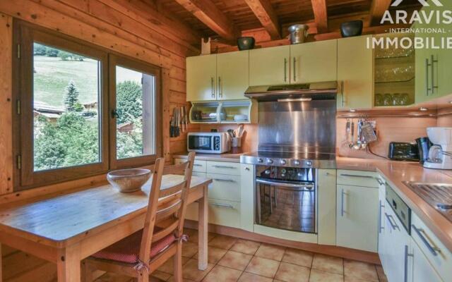 Chalet Le Grand-Bornand, 5 pièces, 9 personnes - FR-1-391-2