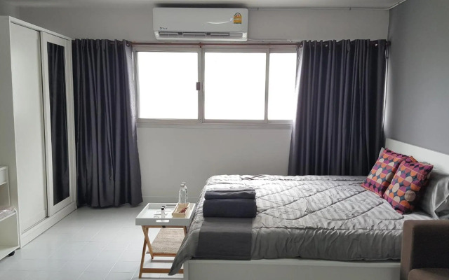 Popular Condo C5 IMPACT