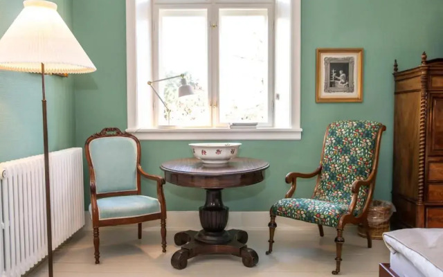 Huset I Parken Bed & Breakfast