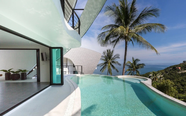 Villa Shadow