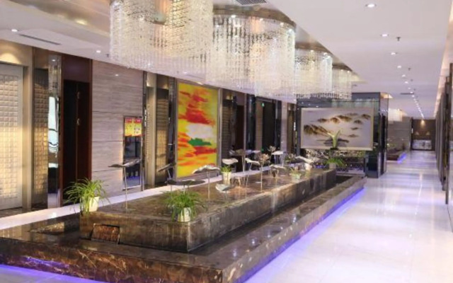 Longchang Holiday Hotel