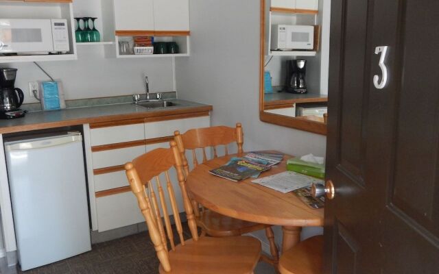 Springbrook Resort Motel & Cabins