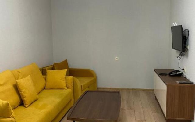 Crystal Residence Apartment