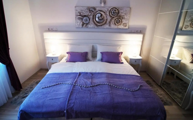 Luxury Licitar Heart Apartment