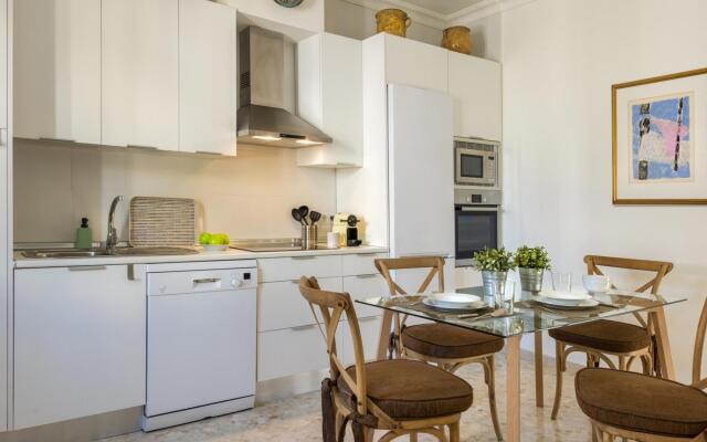 Misterhost Alameda Mercado de Feria II