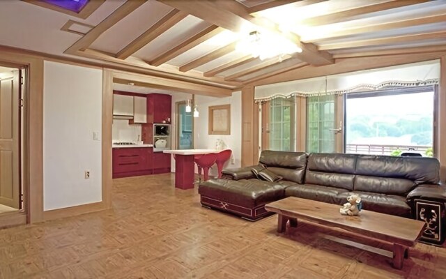 Hoengseong Swil Pension