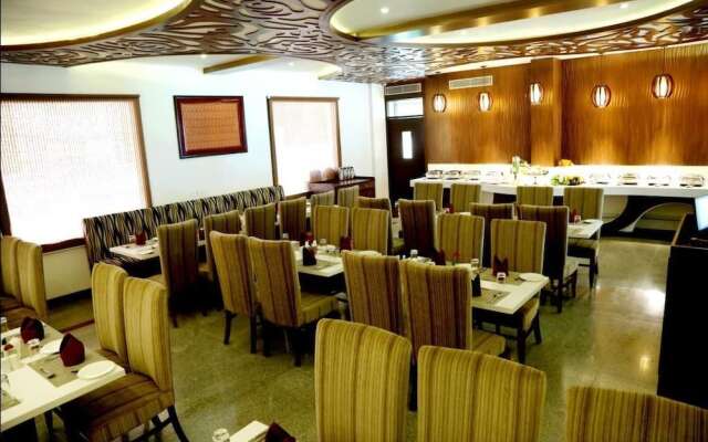Hotel Silk City