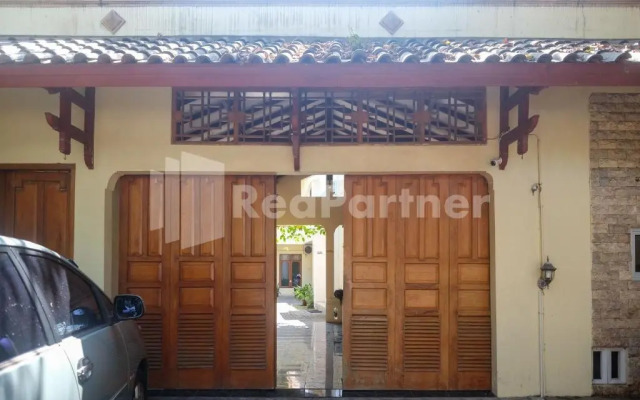 OYO 91603 Wisma Garuda