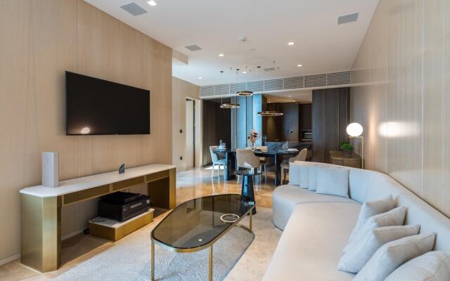 DXB - Five - 41508 - PJ