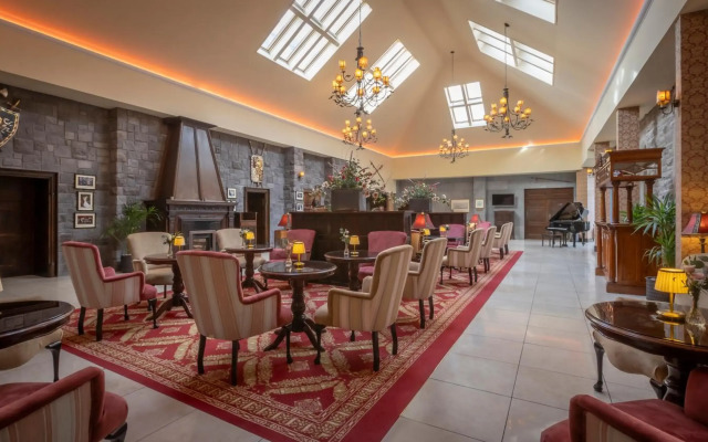 Kilronan Castle