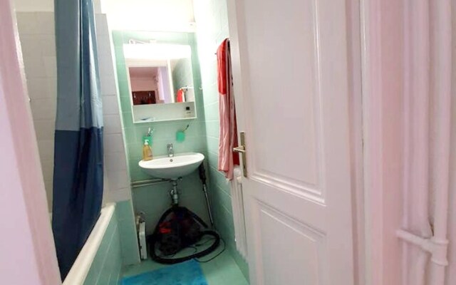 Apartment with One Bedroom in Pâquis-Nations, Genève, with Wonderful City View And Wifi