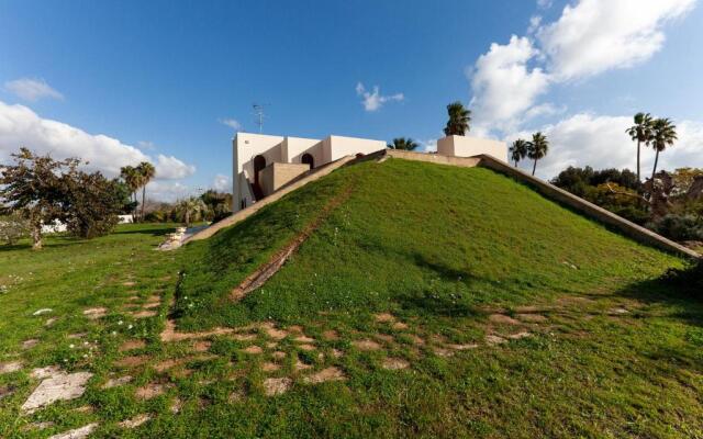 Villa piscina, campo calcetto, tennis, sauna m850