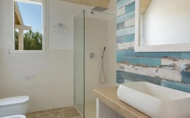 1619 Villa Eneide in Pescoluse Posto Vecchio