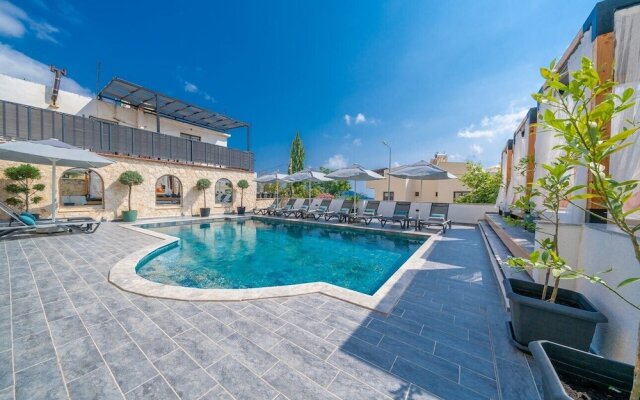 Lupia Suites