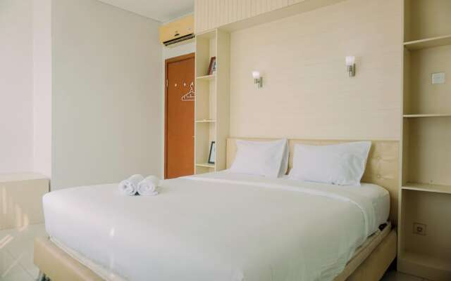 Elegant And Strategic 2Br Apartment At Thamrin Residence