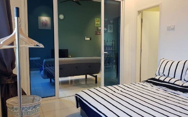 Puchong 1-5pax IOI Cozy Apartment Skypod