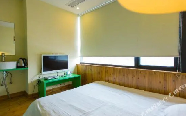 Xiangzuo Xiangyou Fashionable Hotel