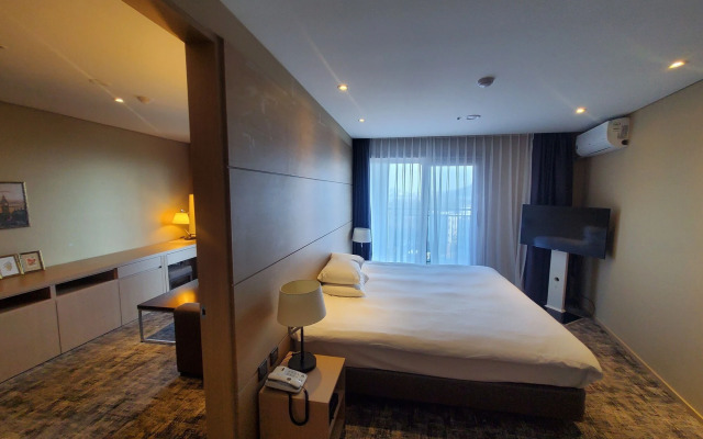 The Best Jeju Seongsan Hotel