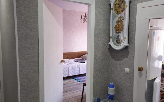 Apartment on Gagarina, 27A