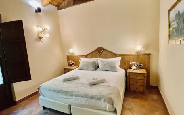 Campagna Waterfalls View Suites