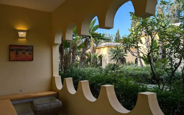 Les Cypres Hotel Restaurant