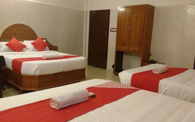 OYO 16388 Hotel Jeyam
