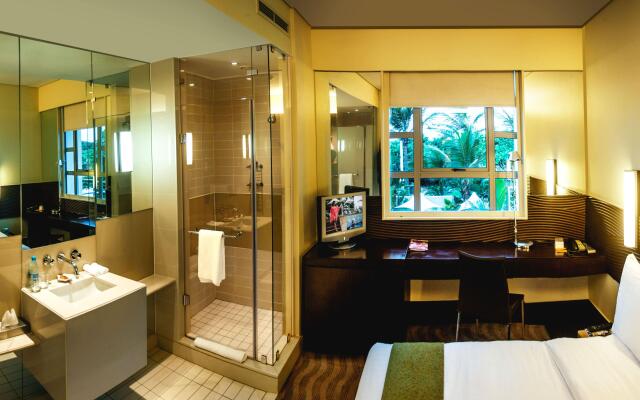 Suncoast Hotel & Towers