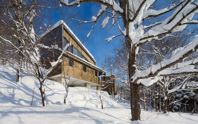 Kawasemi by Hokkaido Tracks