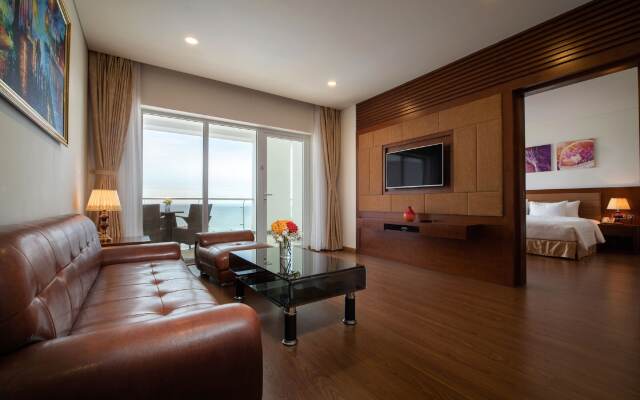 Gold Coast Hotel Resort & Spa
