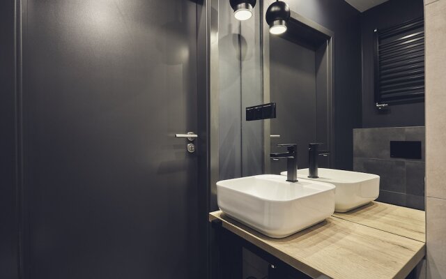 The Bridge Suites Hotel