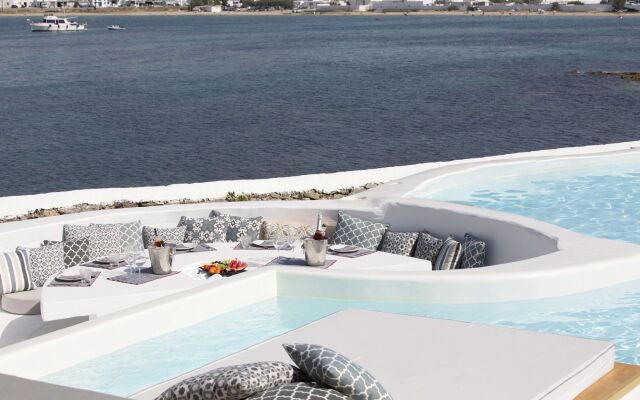 Dreambox Mykonos Suites