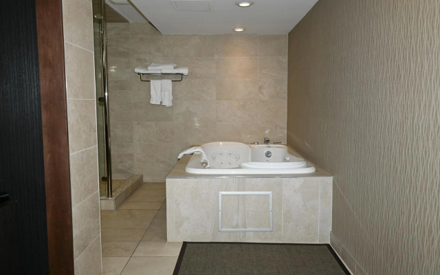 Quality Hotel & Conference Centre