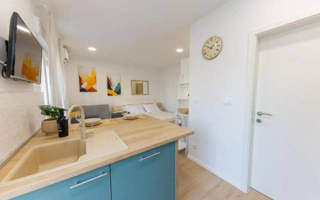 Studio APT Breeze