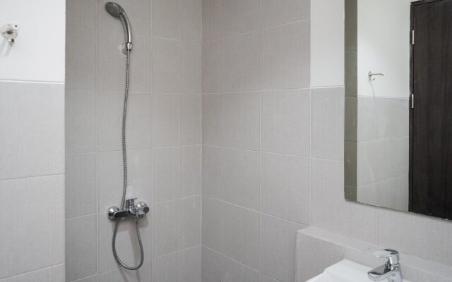 Comfortable And Simply Studio At Bintaro Icon Apartment