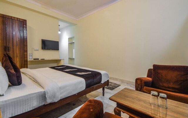 OYO 14814 Hotel Vinayak