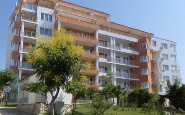 Inviting Modern 1-bed Apartment in Sveti Vlas