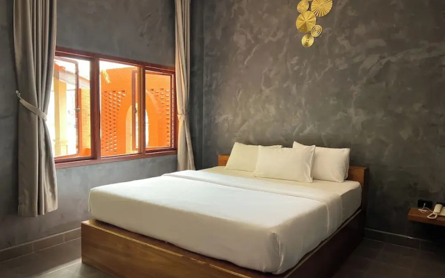 Tachang Airport Hotel