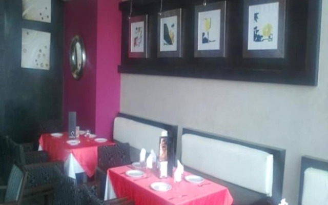 La Corniche Hotel