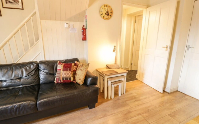 Glan-yr-afon Cottage