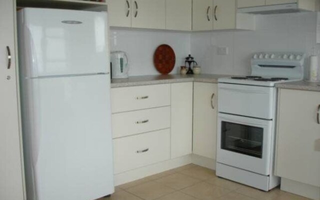 Quarterdeck, Unit 1/ 12 Magnus Street