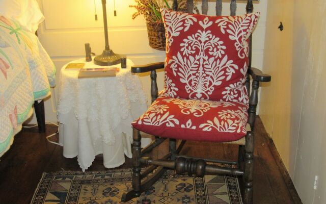 Fletcher Tavern Bed & Breakfast