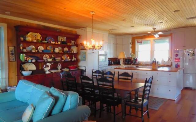 Resurrection 629 - 5 Br Home