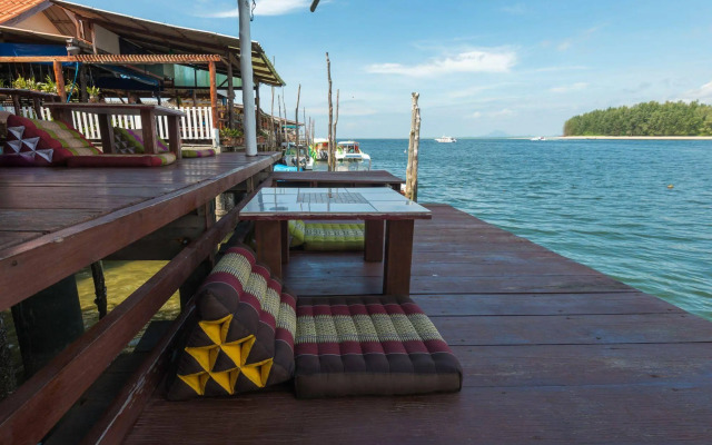 Sincere Guest House & Restaurant