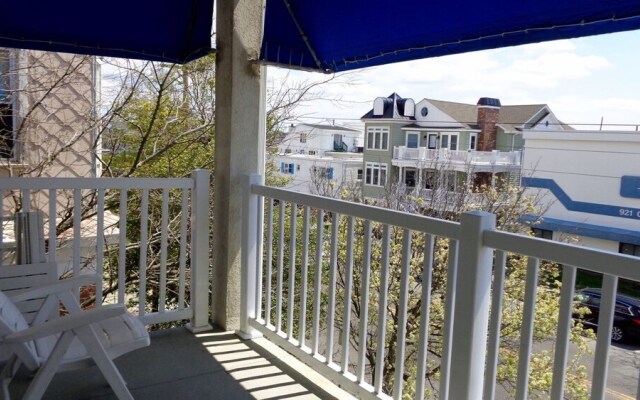 Oc928 Wesley Avenue-310