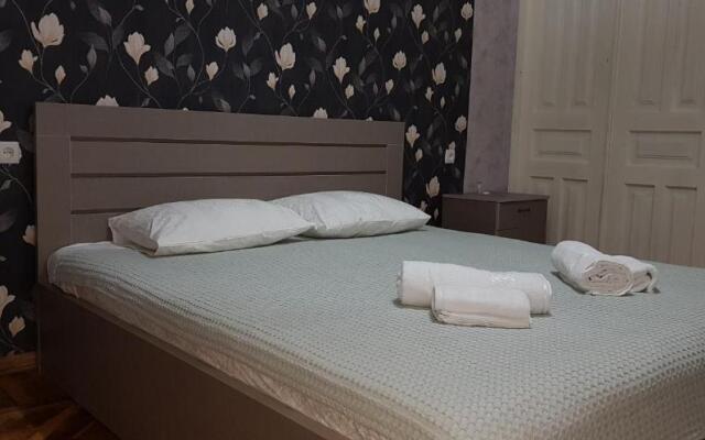 ORJONI-HOTEL