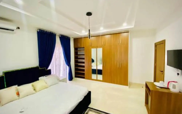 Charro Gates Hotel