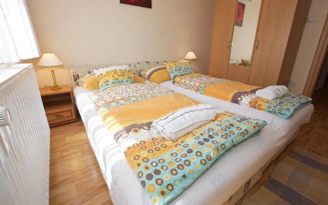 Zoli Apartmanok-Bródy 51-53