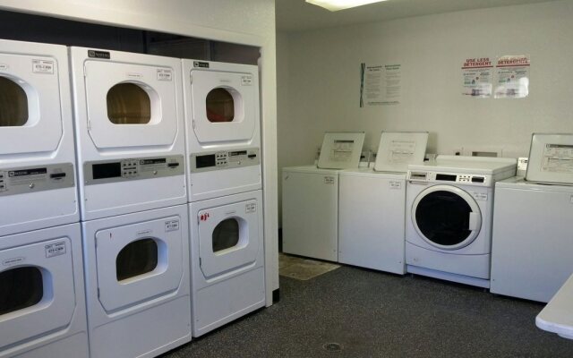 InTown Suites Extended Stay San Antonio Airport